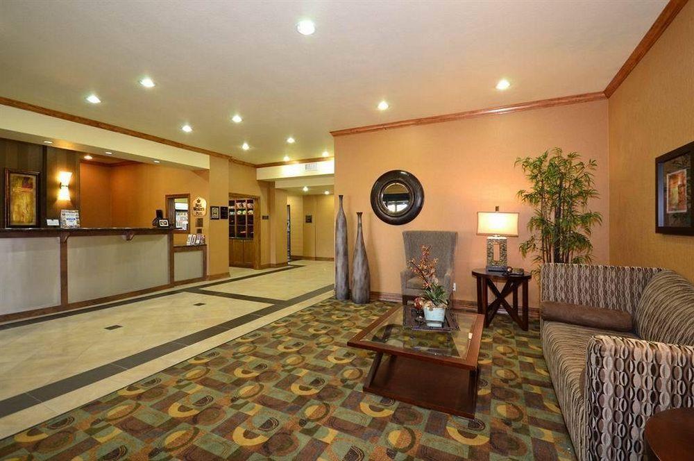 Best Western Plus Christopher Inn And Suites Forney Экстерьер фото